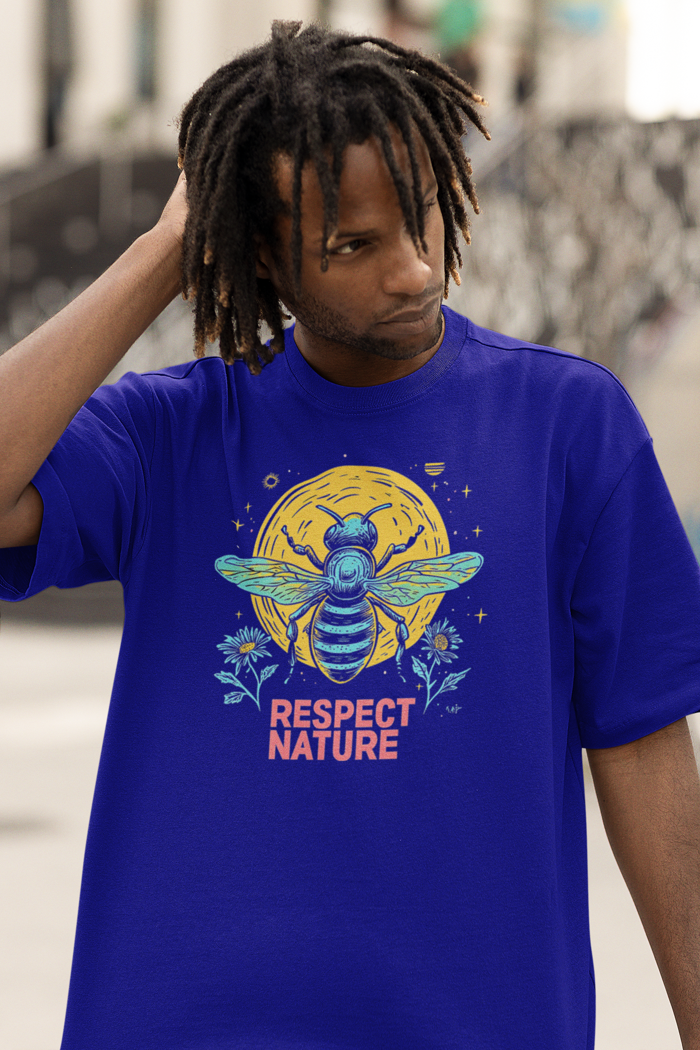 Loose Fit -BUMBLE BEES - NAVY BLUE -FRONT - Half Sleeve - Premium design Unisex cotton T-shirt - RESPECT NATURE